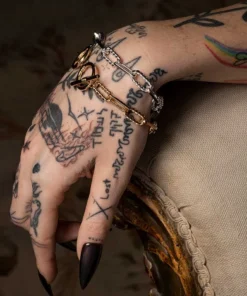 CLASSICS EVERMORE. Twisted Rope Link T-Bar Chain Bracelet - Gold Bracelets