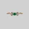 CLASSICS ENCHANTE. Green Quartz Gold Leaf Detailed Ring