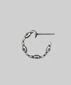 CLASSICS PURITY. Daisy Chain Hoop Earrings - Silver