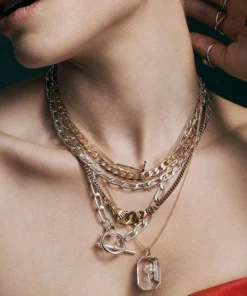 CLASSICS RAPHAEL. Etched Glass Rose Necklace - Gold