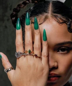 SS22 REVIVAL. Green CZ Thorn Band Ring - Gold Rings