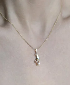 CLASSICS MILDRED. Disembodied Hand Gold Necklace