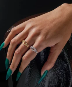 SS22 Rings HARTLEY. Love Knot Ring - Gold