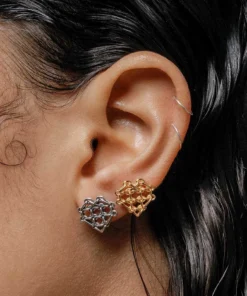 SS22 The Supreme Heart Chain Earrings - Gold