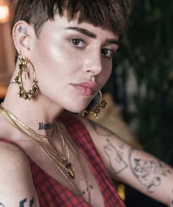 CLASSICS LAVISH. Wild Rose Hoop Earrings - Gold