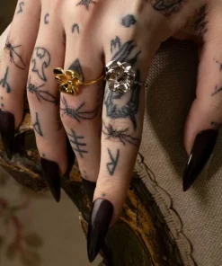 End Of Line Rings HARMONY. Pansy Flower Ring - Gold