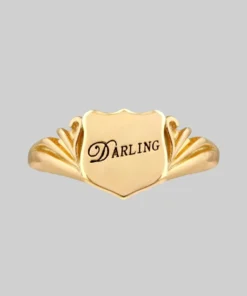 CLASSICS DARLING. Shield Signet Ring - Gold Rings