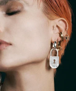 End Of Line ABSOLUTE. Padlock Hoop Earrings - Silver