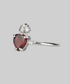 CLASSICS The Sacred Heart Garnet Ring - Silver