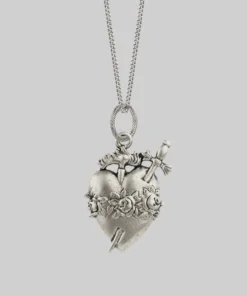 CLASSICS INFERNO. Sacred Heart Necklace - Silver