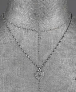 CLASSICS ARDOUR. Sacred Heart Charm Necklace - Silver