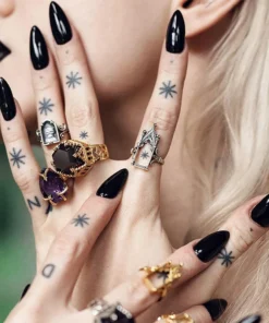 HALLOWEEN 2021 LENORE. Gothic Arch Window Ring - Gold