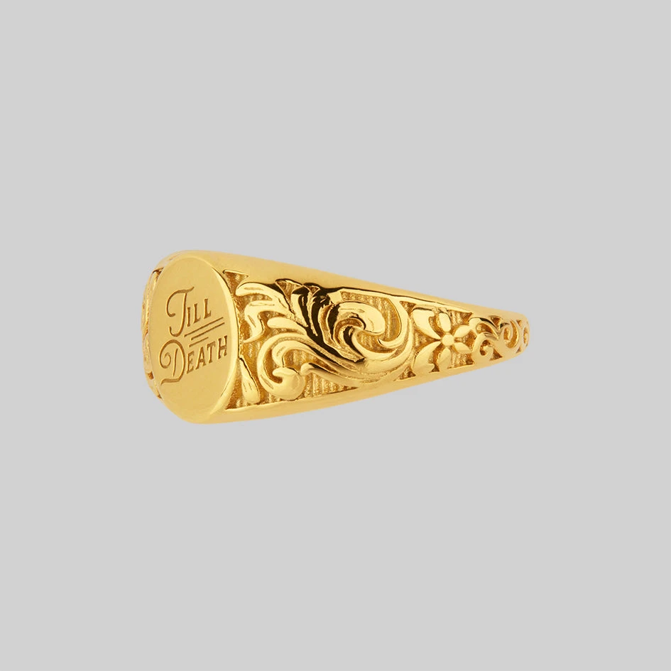 CLASSICS TILL DEATH. Promise Signet Ring - Gold Rings 3 CLASSICS TILL DEATH. Promise Signet Ring - Gold Rings