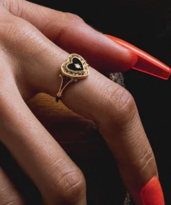 CLASSICS Rings SOLEMN. Black Enamel Heart Ring - Silver