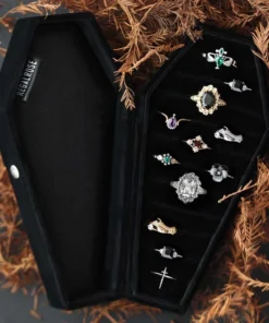 CLASSICS The Black Velvet Coffin Ring Case