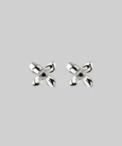 CLASSICS ISLA. Clemetis Flower Stud Earrings - Silver