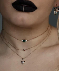 CLASSICS DEVIL'S STARE. Simple Garnet Chain Choker - Gold