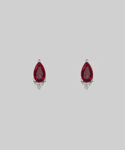 CLASSICS LA BELLE. Garnet & Cubic Zirconia Silver Stud Earrings