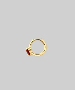 CLASSICS HEART & SOUL. Garnet Heart Clicker Ring - Gold