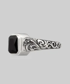 CLASSICS IN MEMORIAM. Onyx Ashes Cremation Ring