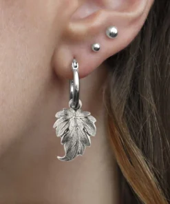 End Of Line IVY. Winter Leaf Hoop Earrings - Silver