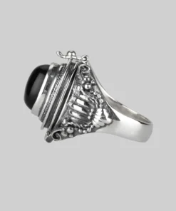 CLASSICS SAROS. Silver Poison Trinket Ring - Onyx Rings