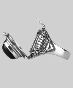 CLASSICS SAROS. Silver Poison Trinket Ring - Onyx Rings