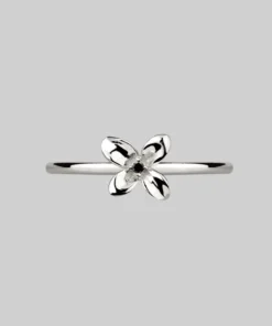 End Of Line Rings ISLA. Clematis Flower Ring - Silver