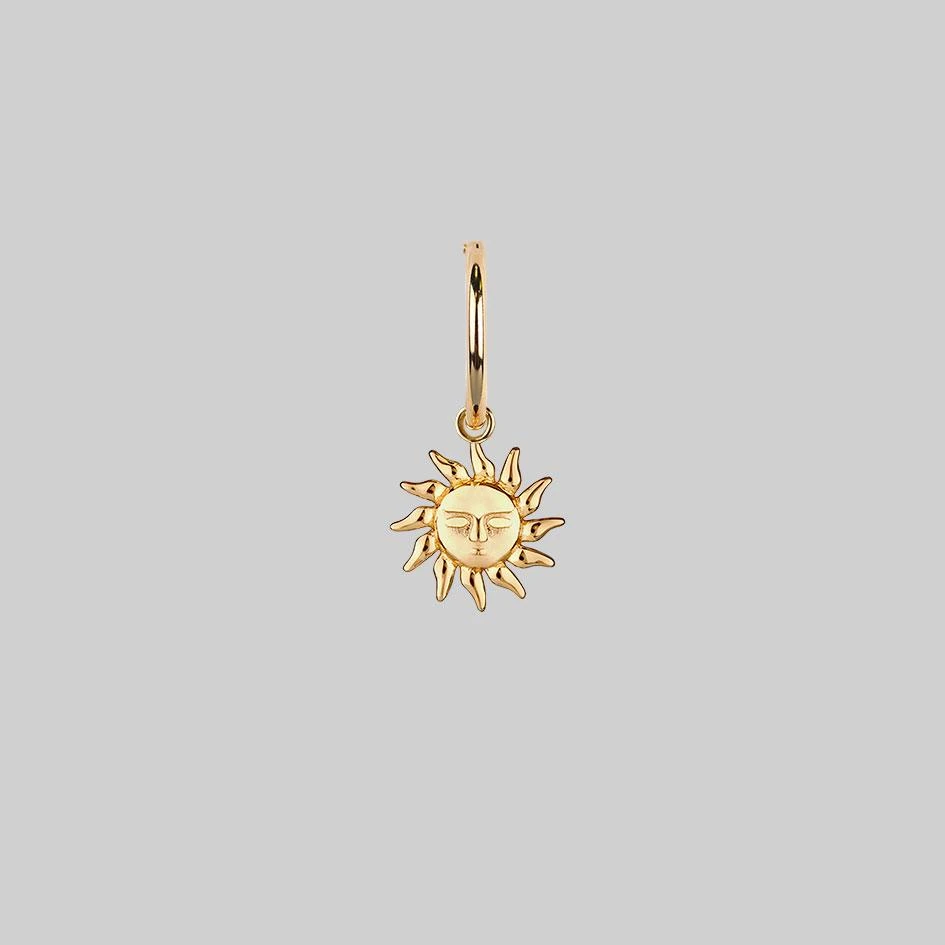 CLASSICS ELIN. Sun & Moon Hoop Earrings - Gold 2 CLASSICS ELIN. Sun & Moon Hoop Earrings - Gold