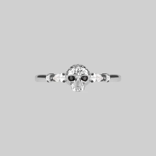 CLASSICS REMINISCENCE. Skull Head Onyx Silver Ring Gemstone Rings 1 CLASSICS REMINISCENCE. Skull Head Onyx Silver Ring Gemstone Rings