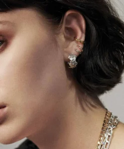 CLASSICS PURITY. Daisy Chain Hoop Earrings - Silver