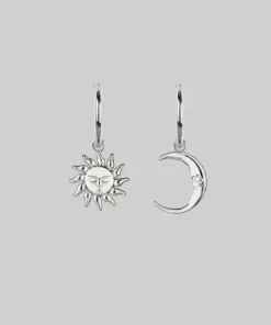 CLASSICS ELIN. Sun & Moon Hoop Earrings - Silver